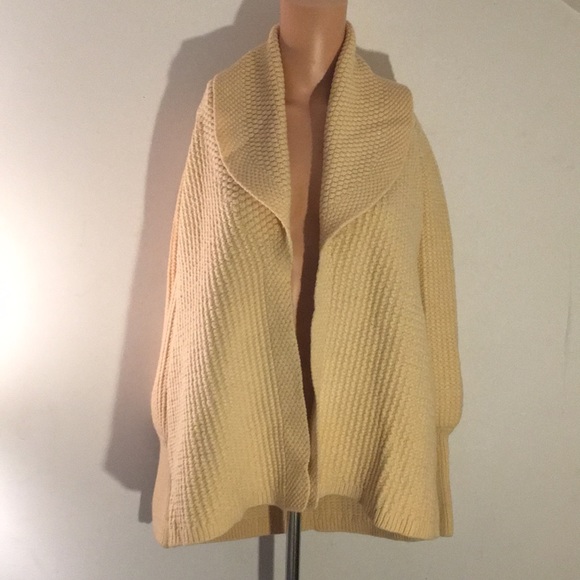 Elie Tahari Sweaters - 3/$20 Elie  Tahari Wool Cardigan Sweater